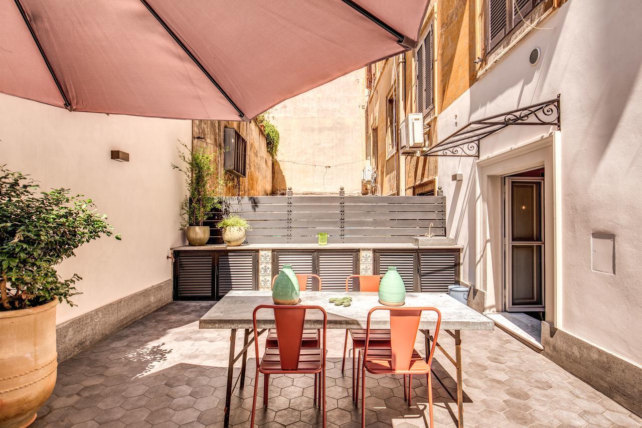 Decharme Apartment With Terrace In Monti Roma Exterior foto